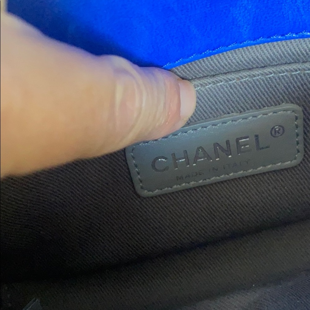 Chanel Boy Ruthenium Small BlueVelvet Shoulder Bag - Picture 7 of 16